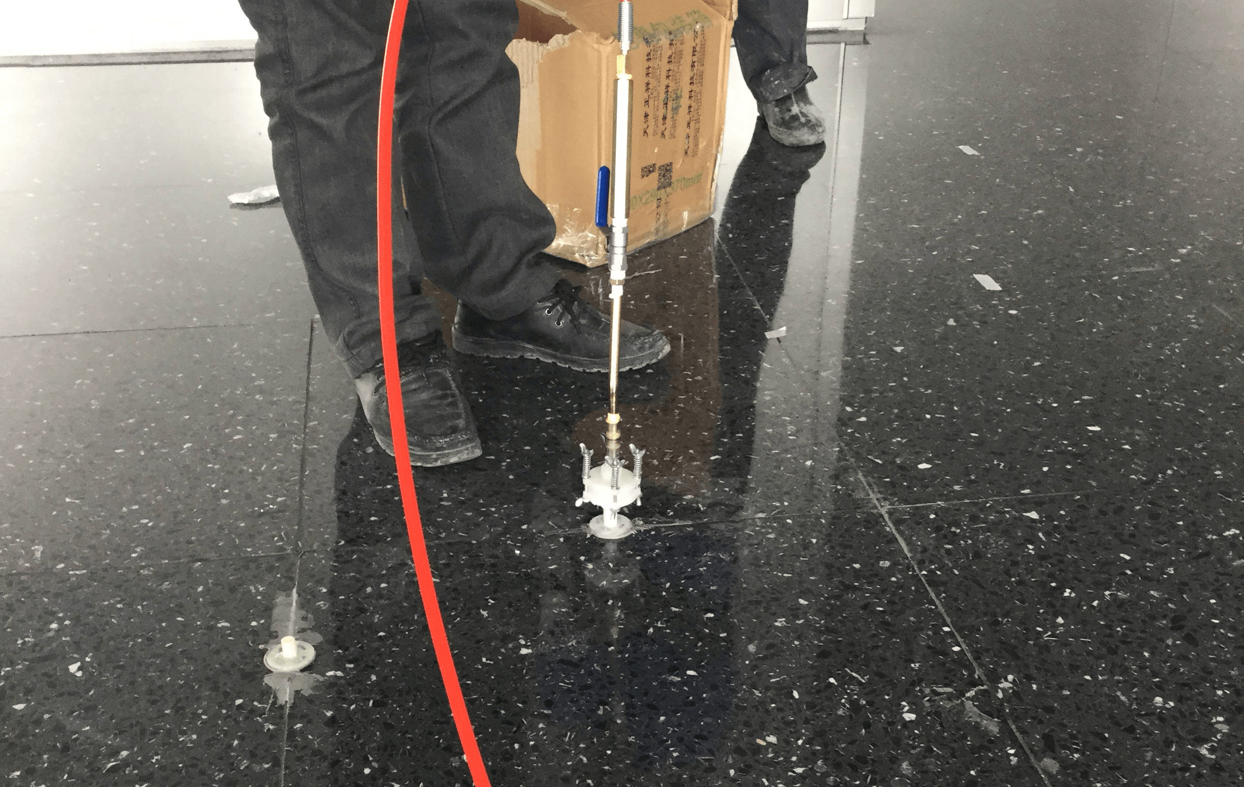 瓷砖空鼓灌胶水有用吗视频(空鼓地砖灌注纯瓷砖胶有用吗) 瓷砖空鼓灌胶水有用吗视频(空鼓地砖灌注纯瓷砖胶有用吗)