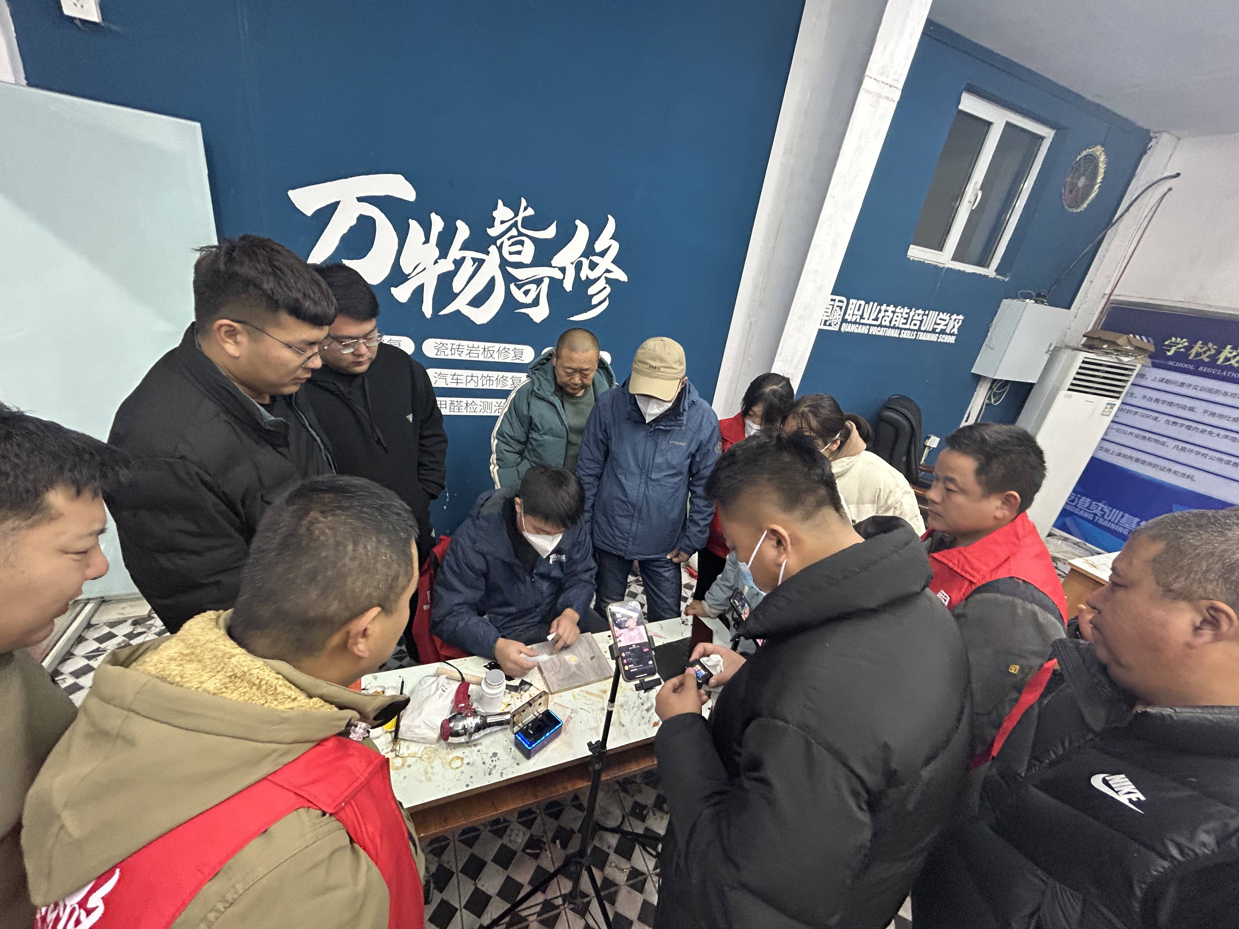 哪里有家具修复学校(家具修复家具维修培训) 哪里有家具修复学校(家具修复家具维修培训)