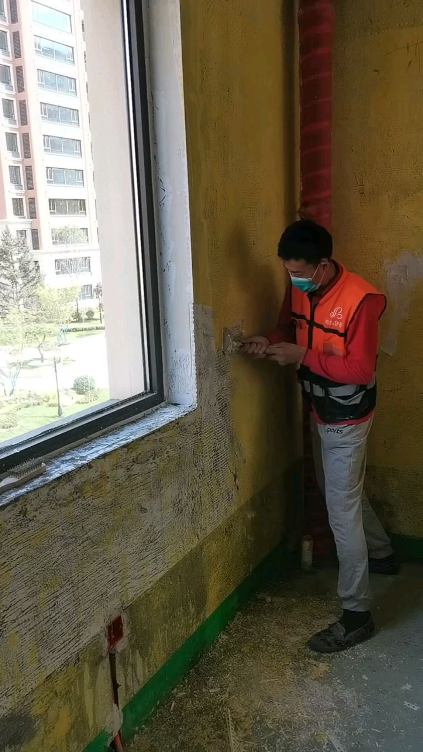 在哪里可以找到贴瓷砖的工人(请问大家都是在哪里找的贴瓷砖的师傅?)